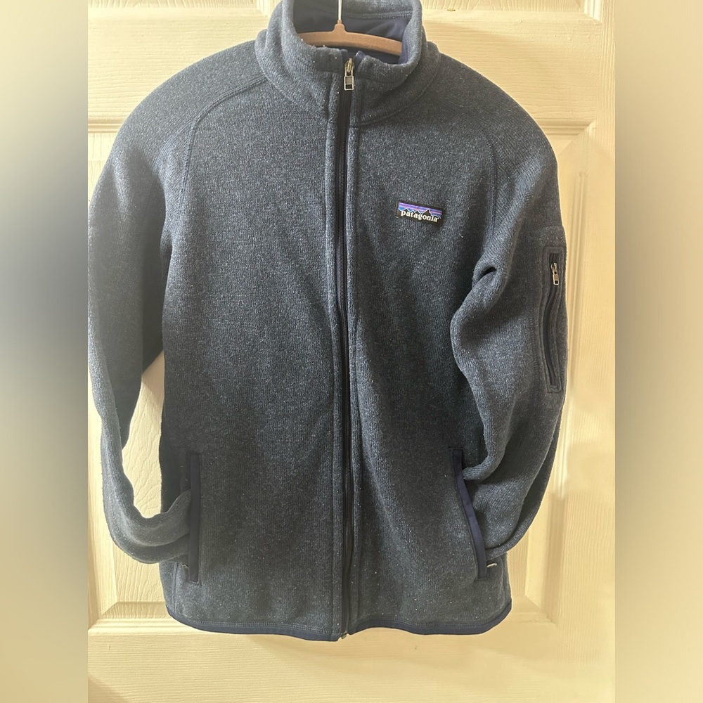 Women’s Patagonia blue full zip jacket